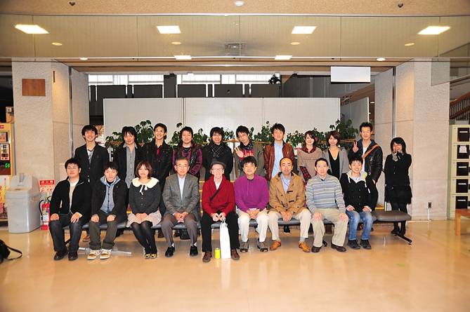 t_20111119ESSpꌀ01.jpg